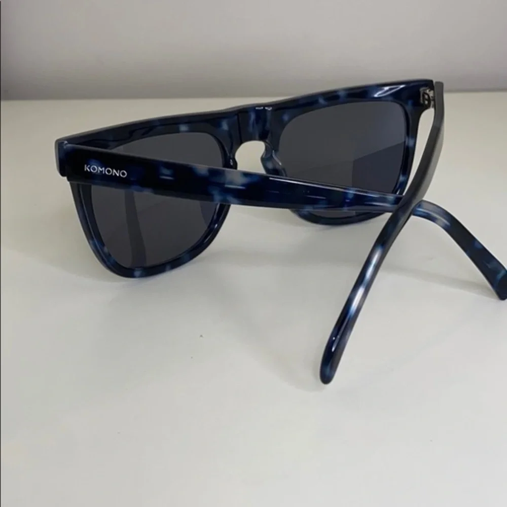 Komono Sunglasses Bennet Indigo Demi